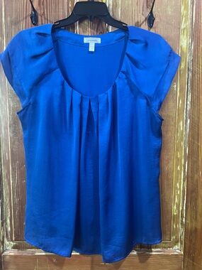 Dress Barn Royal Blue Pleated Scoop Neck Cap Sleeve Blouse
